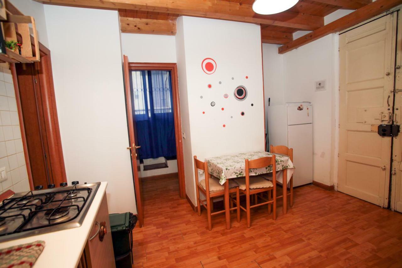 La Nuova Locandiera Appartement Catánia Buitenkant foto